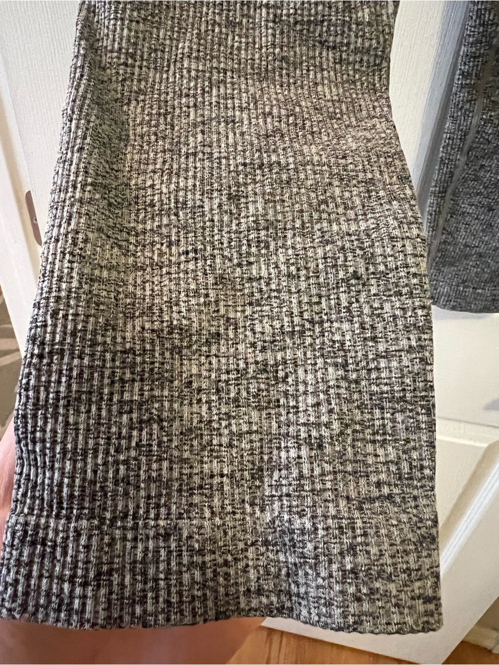 Worn Once! Gray Ribbed Stretch Leggings- Size Large - Picture 4 of 6